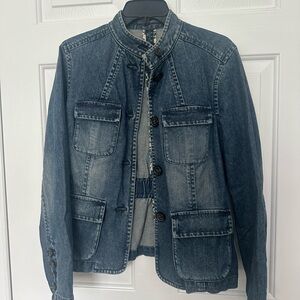 Women’s denim jacket